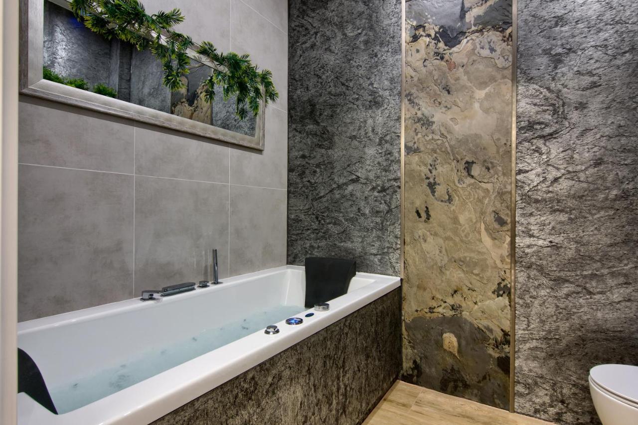 Silver Shine Jacuzzi クラクフ エクステリア 写真